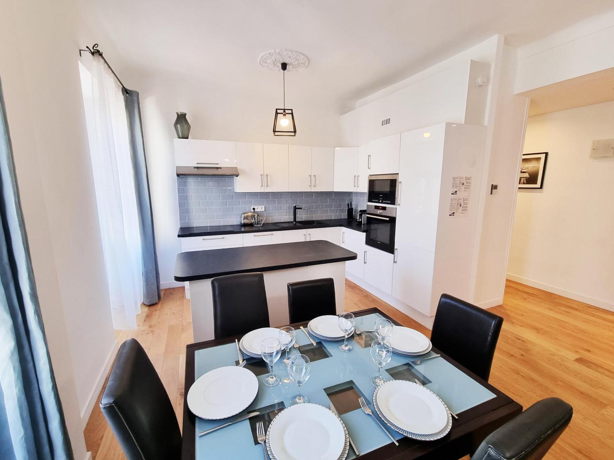 "Le Nomad" By Enjoynice, Luxury Central Apartment With Airco Kültér fotó